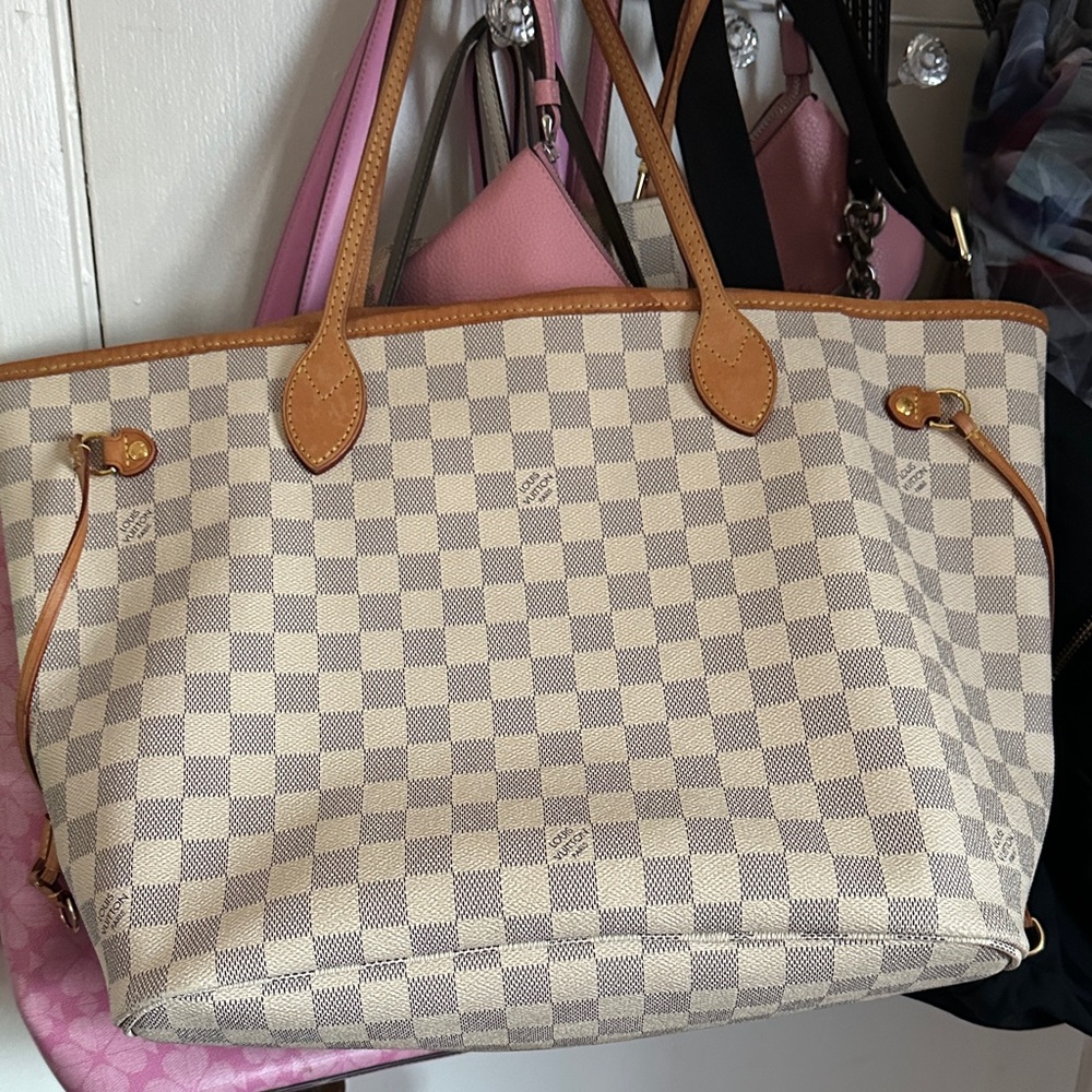 Checkered Tote Bag with Tan Accents